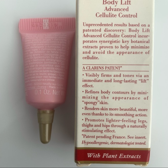 Clarins Skincare Sample Bundle - Picture 2 of 3